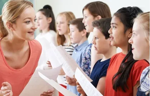 如何为孩子选择合适的海外中文课程？一份家长实用指南